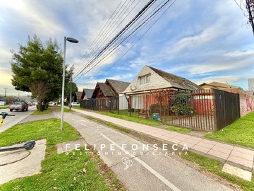 Terreno en venta en Casa en concurrida avenida con alto potencial comercial, Temuco - 6 dormitorios, 5 baños