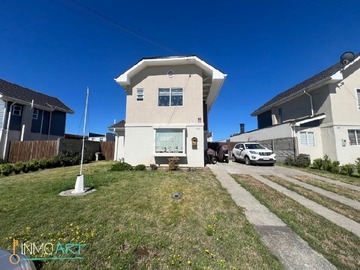 Casa en venta en Condominio Las Araucarias, Temuco - 3 dormitorios, 3 baños