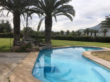 Parcela en venta en Colegio Trebulco, Isla de Maipo - 4 dormitorios, 5 baños