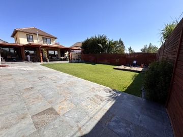 Casa en venta en Lomas de lo aguirre, Pudahuel - 3 dormitorios, 3 baños