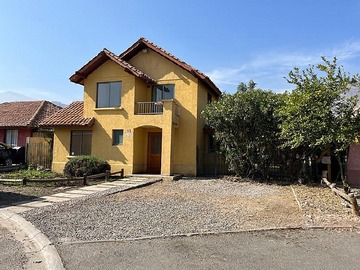Casa en venta en Condominio valle laguna ayres de chicureo, Colina - 4 dormitorios, 3 baños
