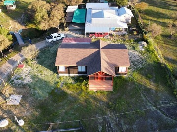Casa en venta en Popeta, Melipilla - 7 dormitorios, 4 baños