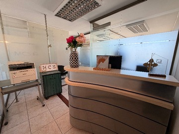 Oficina en venta en Moderna Oficina con Excelente Conectividad (163615), Providencia - 3 dormitorios, 2 baños