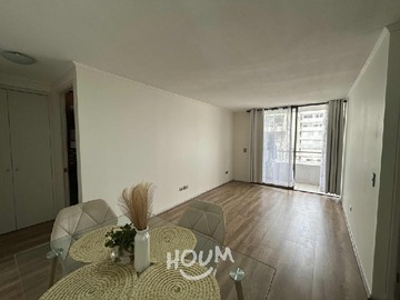 Departamento en venta en Exequiel Fernández, Macul - 2 dormitorios, 2 baños