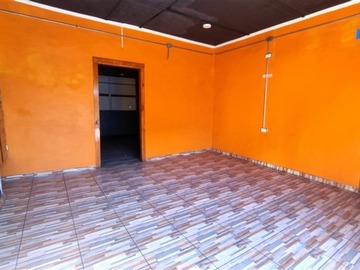 Local Comercial en arriendo mensual en Entre Av Matta y Vicuña Mackenna, Santiago - 3 baños