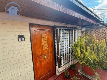 Casa en venta en Metro elisa correa, Puente Alto - 3 dormitorios, 2 baños