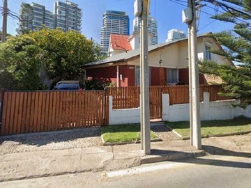 Casa en venta en Casa para remodelar vista frontal al mar (161577), Concón - 3 dormitorios, 2 baños