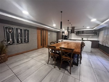 Departamento en venta en Av. Almte. Blanco Encalada 2527, Santiago - 2 dormitorios, 1 baño