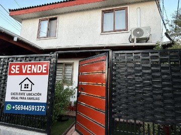 Casa en venta en Vendo Amplia Casa en Maipú - 5 dormitorios, 2 baños