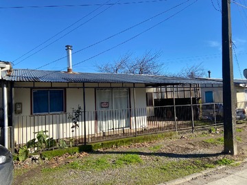Casa en venta en Los Aromos Sector 2, Renaico - 3 dormitorios, 1 baño