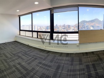 Oficina en arriendo mensual en Av. Providencia 2445, Providencia - 6 dormitorios, 6 baños