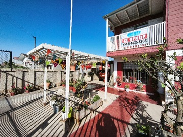 Casa en venta en Las Violetas 2244, Quilpué - 3 dormitorios, 2 baños