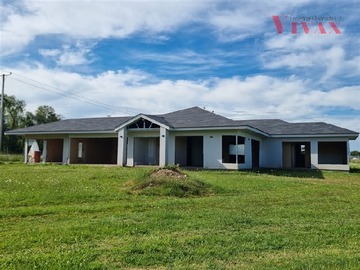 Parcela en venta en Oportunidad, Cunco - 7 dormitorios, 5 baños