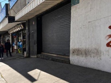 Local Comercial en arriendo mensual en Talca arriendo local pleno centro (180820), Talca - 1 baño