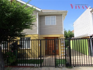 Casa en venta en San Carlos/Santander, Puente Alto - 4 dormitorios, 3 baños