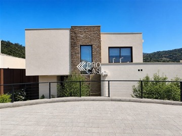 Casa en venta en Condominio / Los Litres, Lo Barnechea - 5 dormitorios, 5 baños