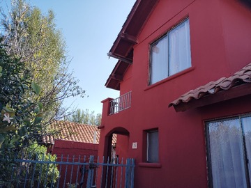 Casa en venta en Se Vende Casa en Hacienda el Peñon, Puente Alto - 4 dormitorios, 3 baños