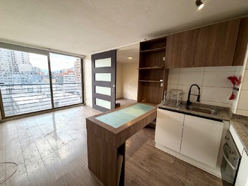 Departamento en arriendo mensual en Santa Victoria 562, Santiago, Santiago Metropolitan Region 8320000, Chile, Santiago - 2 dormitorios, 2 baños