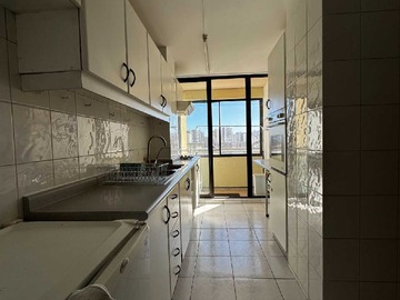 Departamento en venta en Vende Dpto. 3D 2B Con Bodega y Estacionamiento. (181229), Viña del Mar - 3 dormitorios, 2 baños
