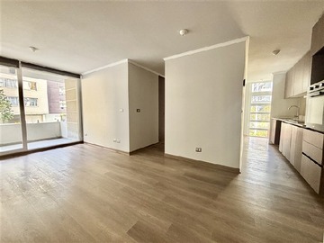 Departamento en arriendo mensual en Metro Vicuña Mackenna, La Florida - 2 dormitorios, 2 baños