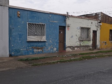 Casa en venta en Osorno 5284, Lo Prado - 7 dormitorios, 3 baños