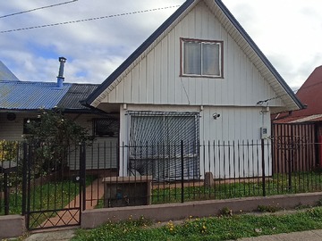 Casa en arriendo mensual en Errázuriz 4010, Valdivia - 3 dormitorios, 1 baño