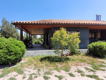 Casa en venta en Hernán prieto, Pirque - 3 dormitorios, 2 baños
