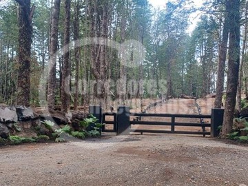 Parcela en venta en Camino a los nevados a 5,4km de camino internacional cercano al aeropuerto, Pucón