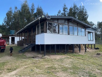 Casa en venta en Litueche frente a Ferreteria GyS, Litueche - 3 dormitorios, 2 baños