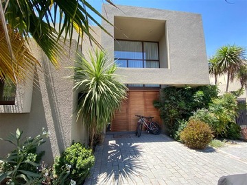 Casa en venta en Piedra roja - chicureo, Colina - 4 dormitorios, 4 baños