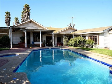 Casa en venta en Parcela Ex Fundo Miraflores - San Pedro - Quillota, Quillota - 5 dormitorios, 4 baños