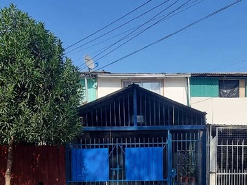 Casa en venta en Casa amplia en Villa San Esteban 1, San Bdo (137123), San Bernardo - 3 dormitorios, 1 baño