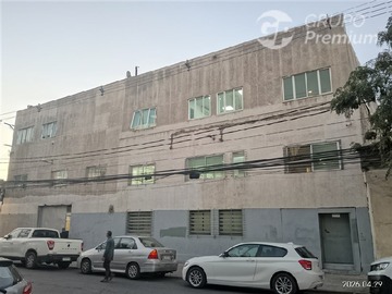 Oficina en venta en General gana / san francisco, Santiago - 12 dormitorios, 15 baños