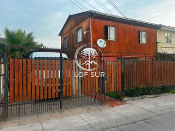 Casa en venta en Ñuñoa, Amplia Casa Familiar con Jardín Privado (176475), Ñuñoa - 4 dormitorios, 2 baños