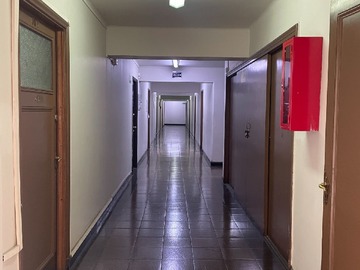 Oficina en venta en Huérfanos 1147, Santiago, Región Metropolitana de Santiago 8320000, Chile, Santiago - 3 baños