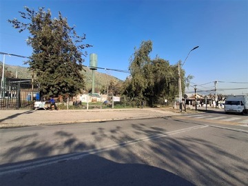 Sitio en venta en Avenida Recoleta 6153, Huechuraba