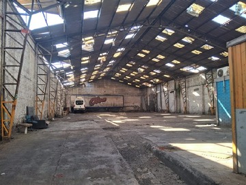 Bodega en arriendo mensual en Avenida ecuador/General Velasquez, Estación Central - 3 baños