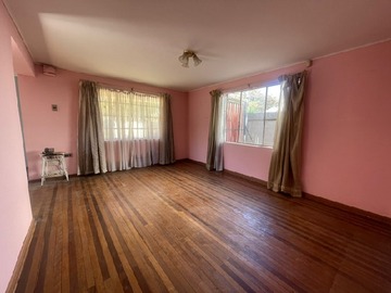 Casa en venta en Los manzanos villa alemana, Villa Alemana - 4 dormitorios, 2 baños