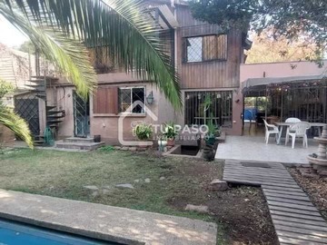 Casa en venta en Casa en venta Lyon, Providencia (113510), Providencia - 4 dormitorios, 2 baños