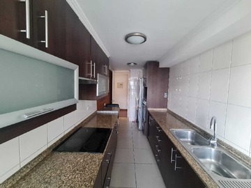 Departamento en venta en 3 dormitorios remodelado Seminuevo (175587), Ñuñoa - 3 dormitorios, 2 baños