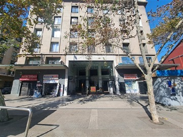 Local Comercial en arriendo mensual en Alameda/San Francisco, Santiago - 1 baño