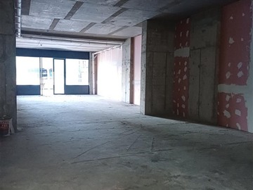 Local Comercial en arriendo mensual en Antonio Bellet, Providencia