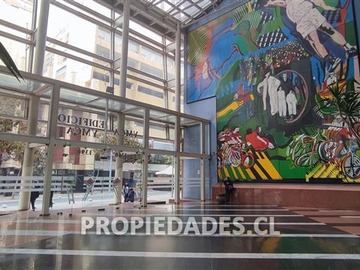 Oficina en venta en Compañía / Amunategui, Santiago - 4 dormitorios, 2 baños