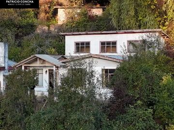 Casa en venta en Casa comoda y luminosa en tome (158920), Tomé - 4 dormitorios, 1 baño