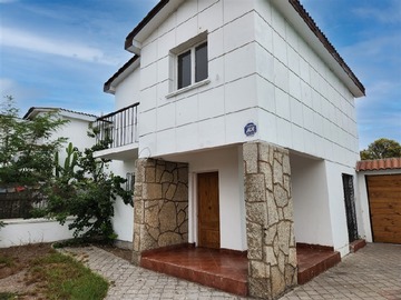 Casa en venta en Al llegar a calle guacolda, Coquimbo - 3 dormitorios, 2 baños