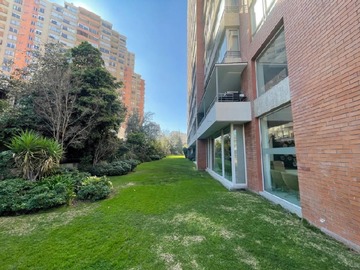 Departamento en arriendo mensual en Departamento en arriendo 4 dorm. Con parque en las condes, Las Condes - 4 dormitorios, 3 baños