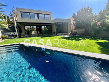 Venta / Casa / Colina