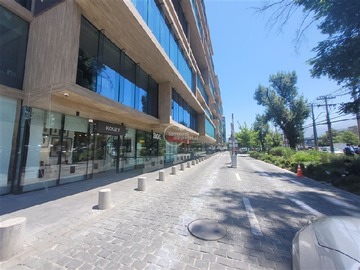 Oficina en arriendo mensual en Av. La Dehesa / Portal La Dehesa, Lo Barnechea - 3 dormitorios, 1 baño