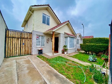 Casa en venta en El macal, Lampa - 3 dormitorios, 2 baños