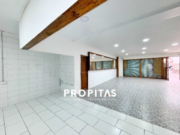 Local Comercial en arriendo mensual en Local 153 m² Alto Flujo Comercial (172447), La Serena - 2 baños
